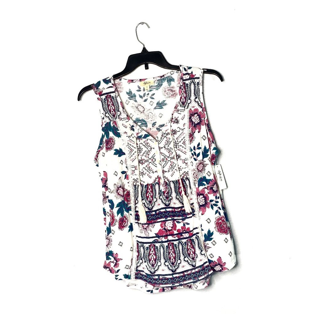 NWT STYLE & CO White Floral Sleeveless V Neck Top